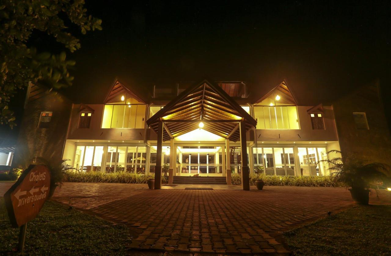 Subaseth Villa Holambra Exterior foto